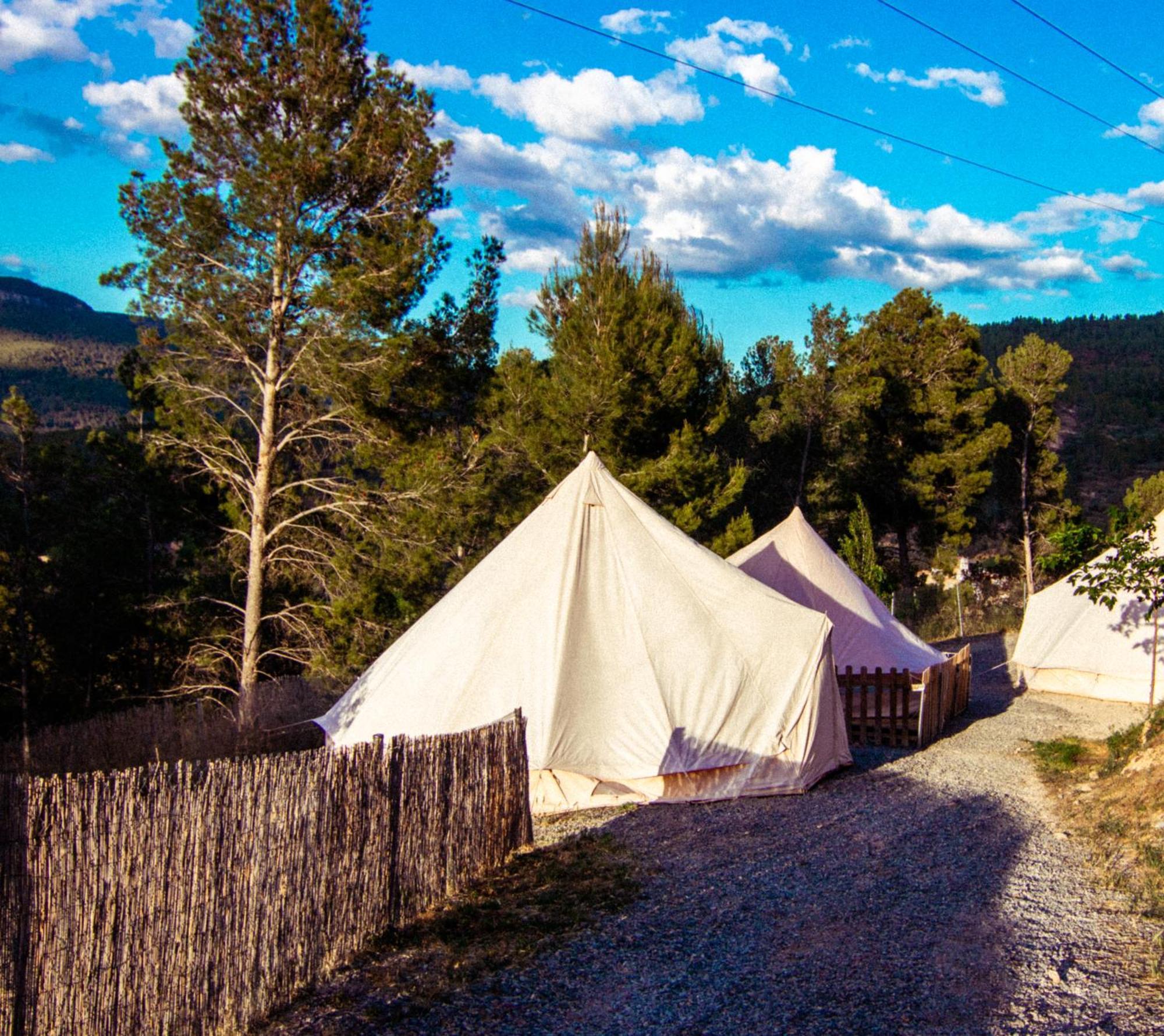 Отель Glamping Zone Монтанехос Экстерьер фото